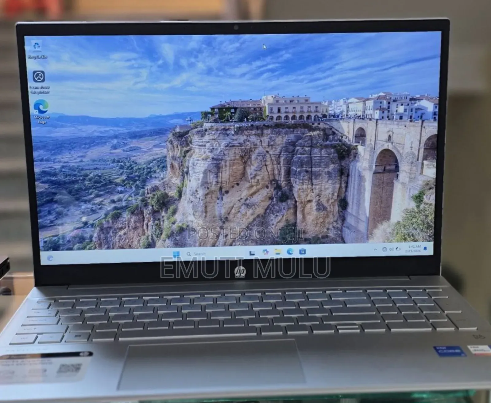 New Laptop HP Pavilion 15 16GB Intel Core i5 SSD 512GB
