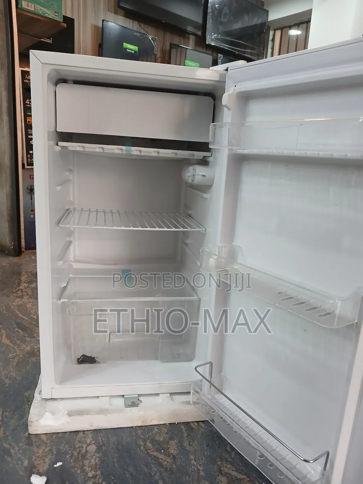 Aston Mini Refrigerator – Compact | Energy Saving | New