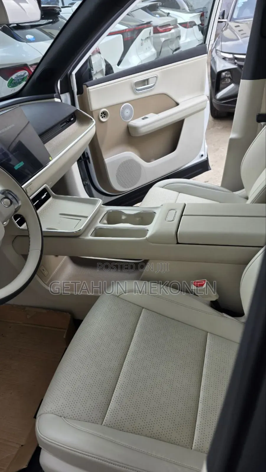 Toyota bZ3 2025 White