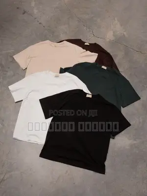 Custom T-Shirts – Print Your Own Style | Fast Delivery