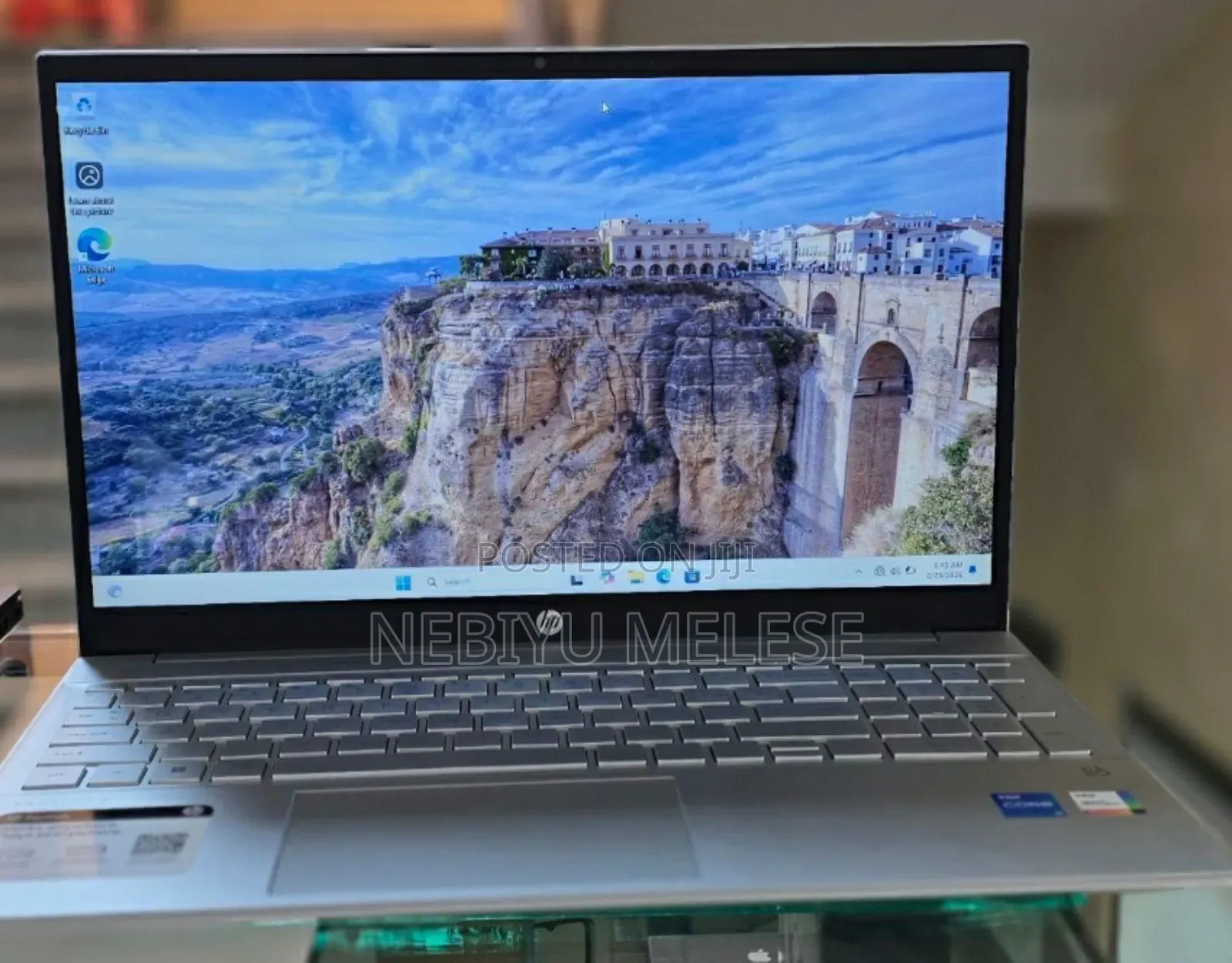 New Laptop HP Pavilion 15 8GB Intel Core i5 SSD 512GB