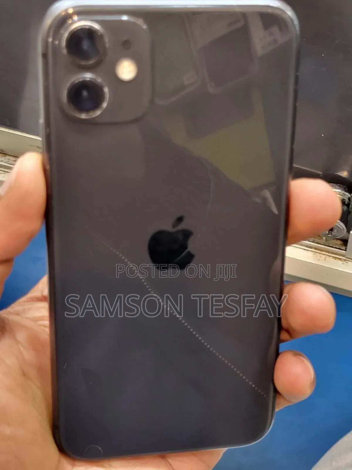 Apple iPhone 11 64 GB Gray