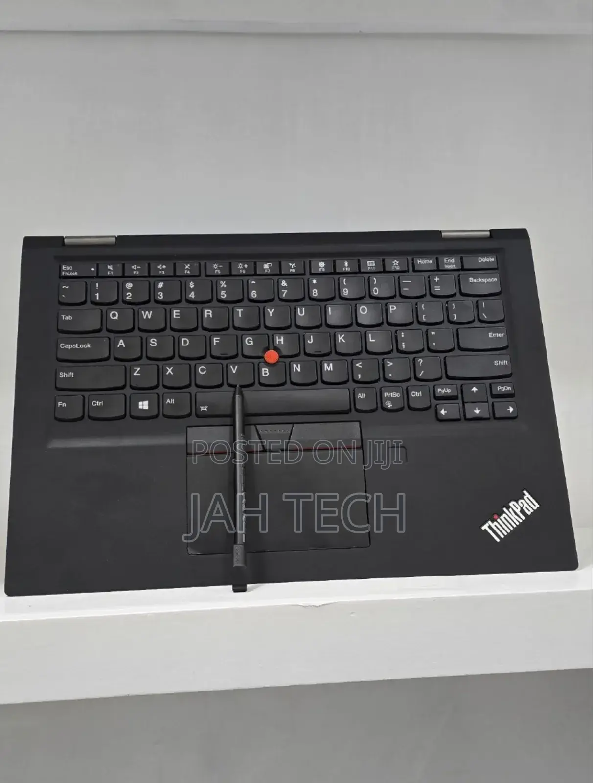 New Laptop Lenovo ThinkPad X390 Yoga 16GB Intel Core i5 SSD 512GB