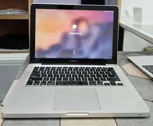 New Laptop Apple MacBook Pro 2015 4GB Intel Core i5 HDD 500GB