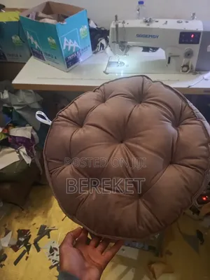 Chaer Pillow