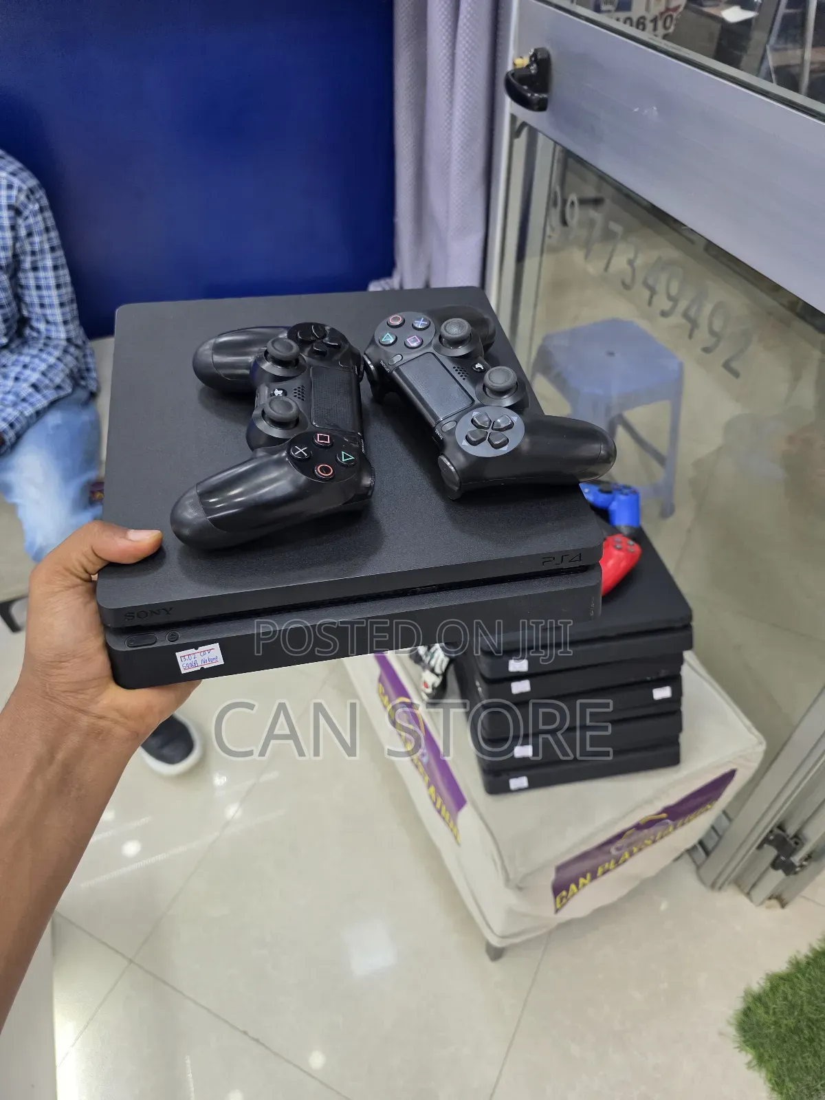 Playstation 4slim With 2controller ብዛት ለምትወስዱ ዋጋ እንቀንሳለን