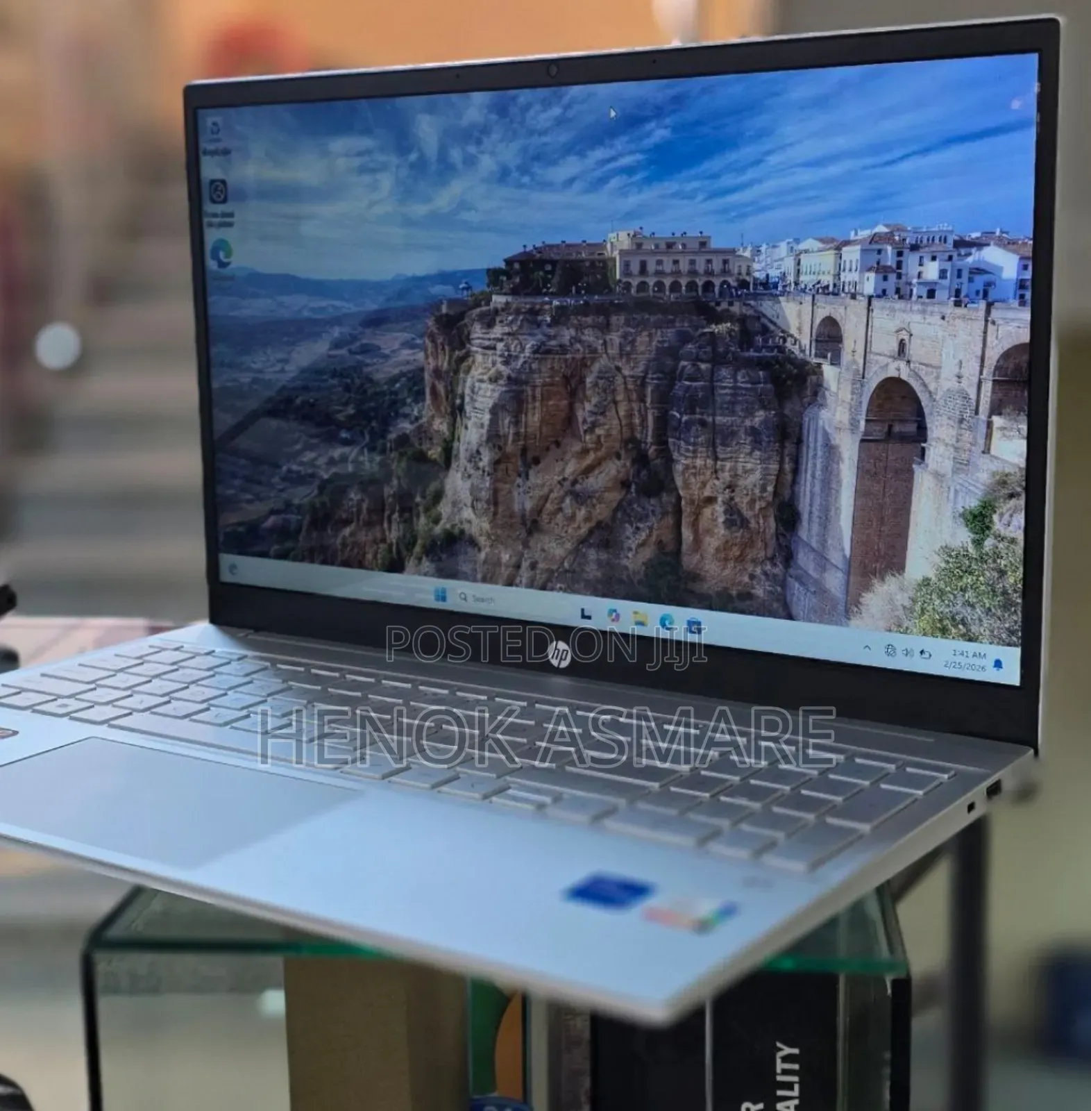 New Laptop HP Pavilion 15 8GB Intel Core i5 SSD 512GB