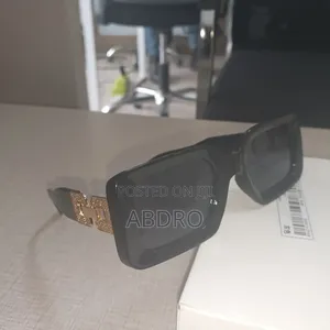 Classic Eye Glass
