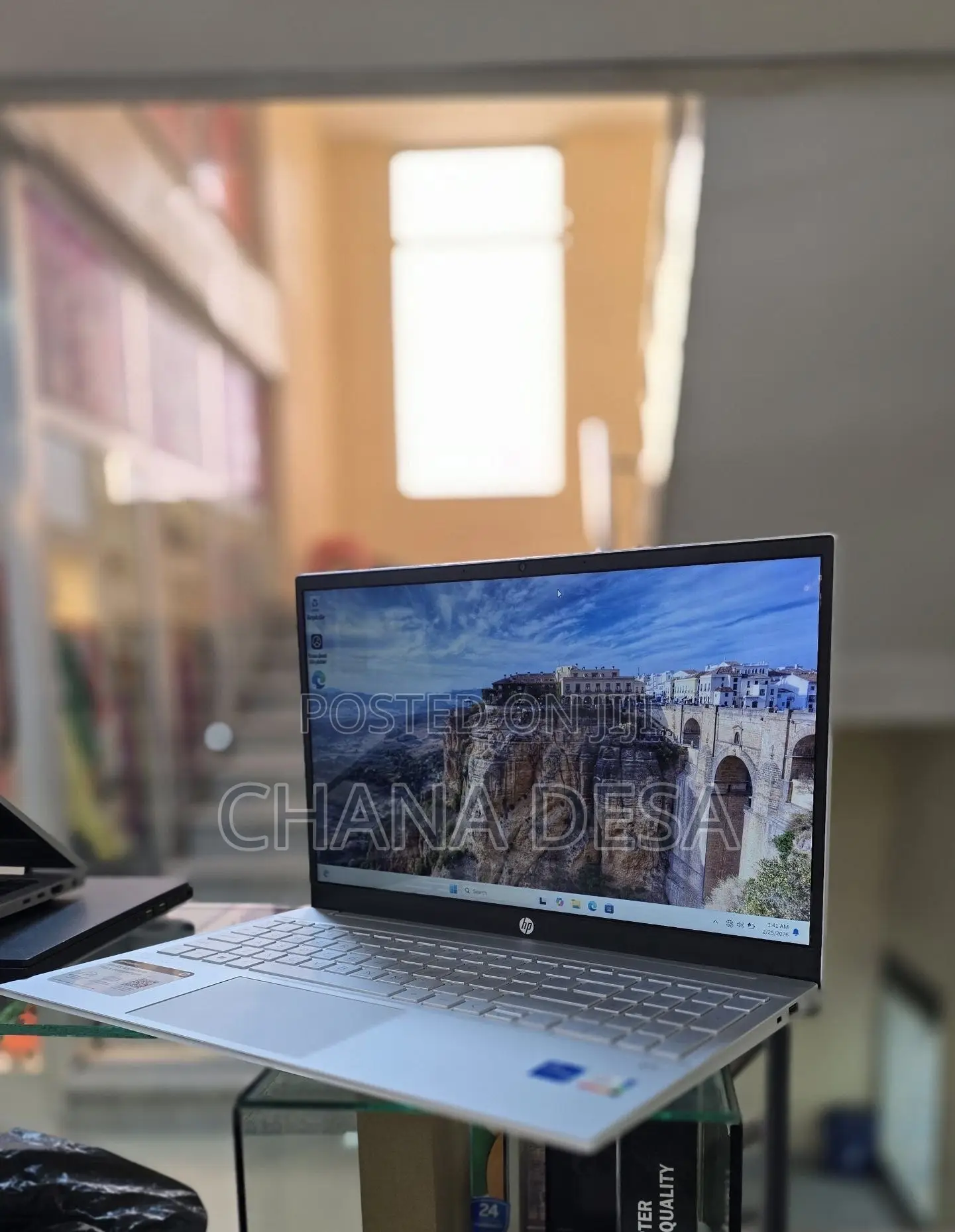 New Laptop HP Pavilion 15 8GB Intel Core i5 SSD 512GB