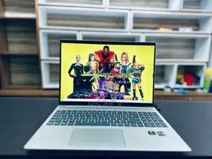 New Laptop HP Pavilion 17 16GB Intel Core i7 SSD 1T