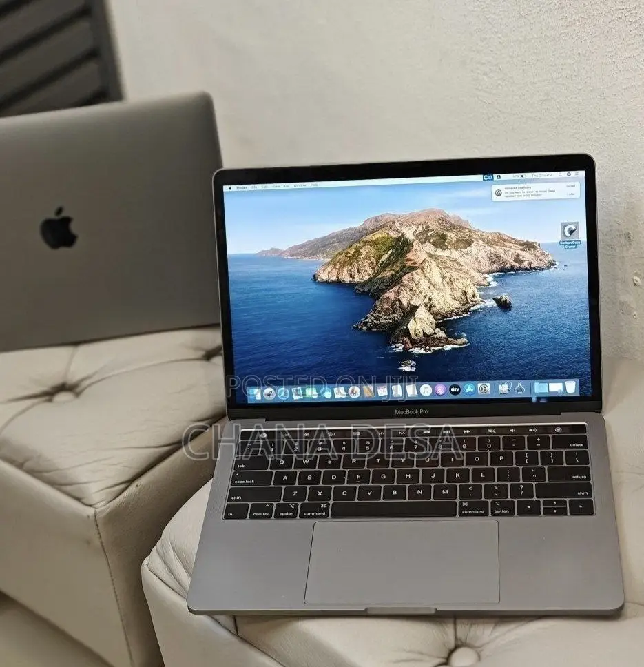 New Laptop Apple MacBook Pro 2019 16GB Intel Core i7 SSD 1T