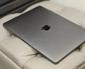New Laptop Apple MacBook Pro 2019 16GB Intel Core i7 SSD 1T