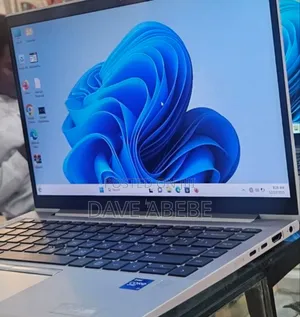 New Laptop HP EliteBook 840 G8 16GB Intel Core i7 SSD 512GB