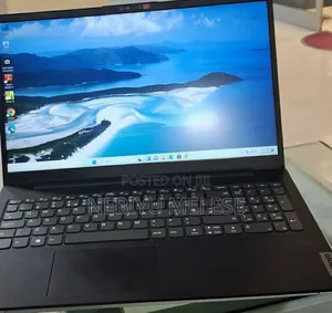 New Laptop Lenovo V15 16GB Intel Core i7 SSD 512GB