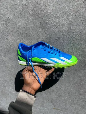 Adidas Football Shoes,ታኬታ