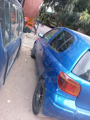 Toyota Vitz 2002 Blue