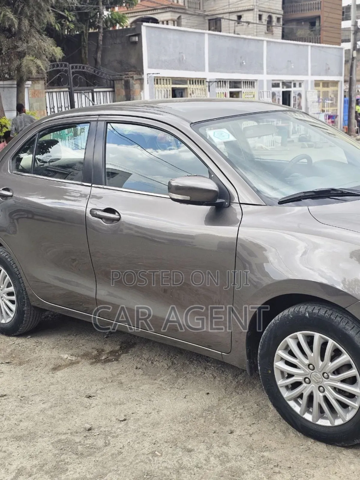 Suzuki Dzire 2022 Silver
