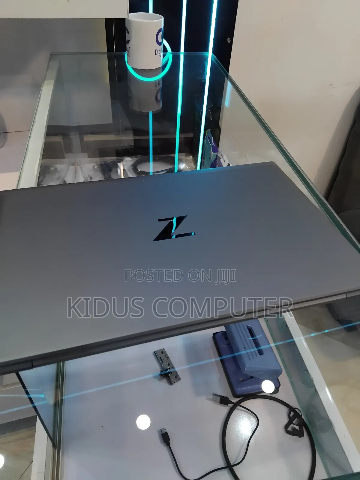 New Laptop HP ZBook Power G7 16GB Intel Core i7 SSD 512GB