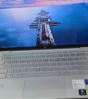 New Laptop HP Envy 14 16GB Intel Core i7 SSD 512GB