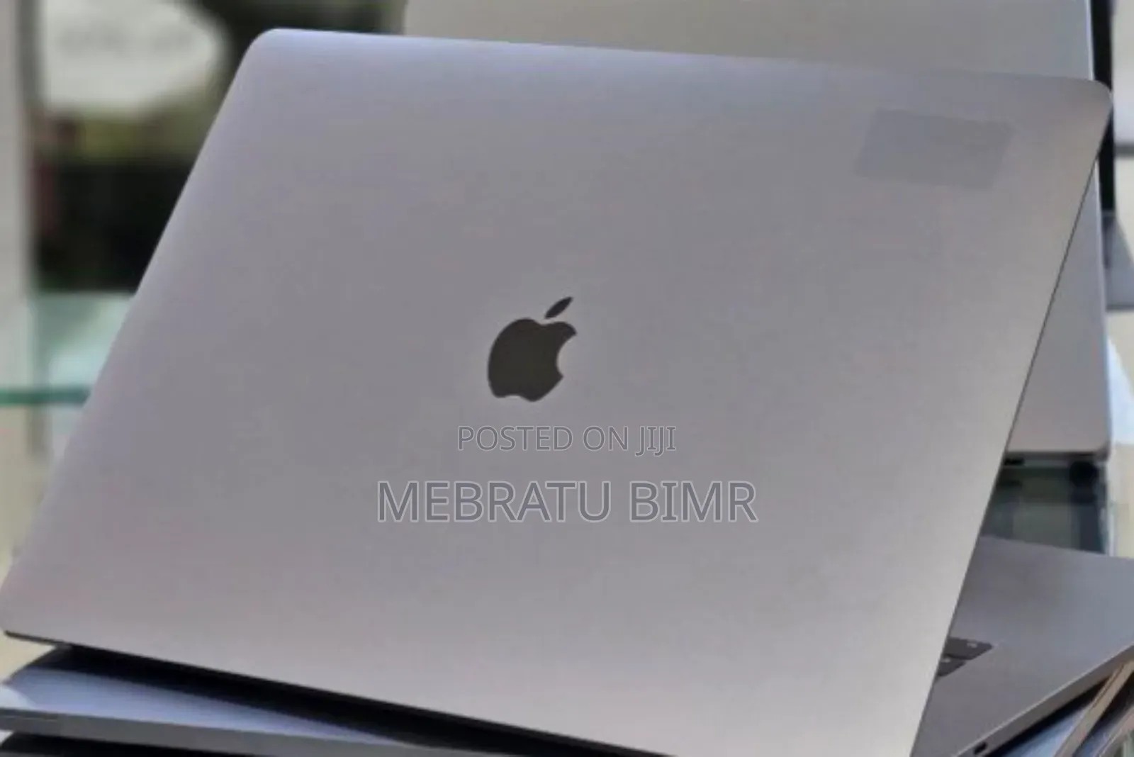 New Laptop Apple MacBook Pro 2017 16GB Intel Core i7 SSD 512GB