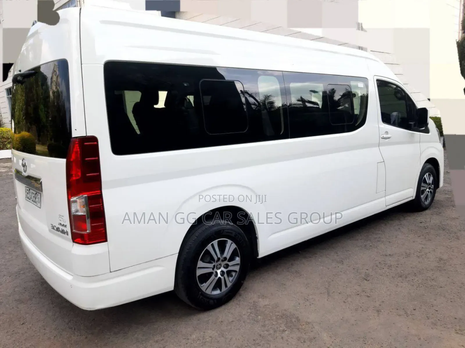Toyota HiAce 2023 White