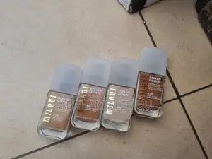 Milani Screen Queen Liquid Foundation Makeup