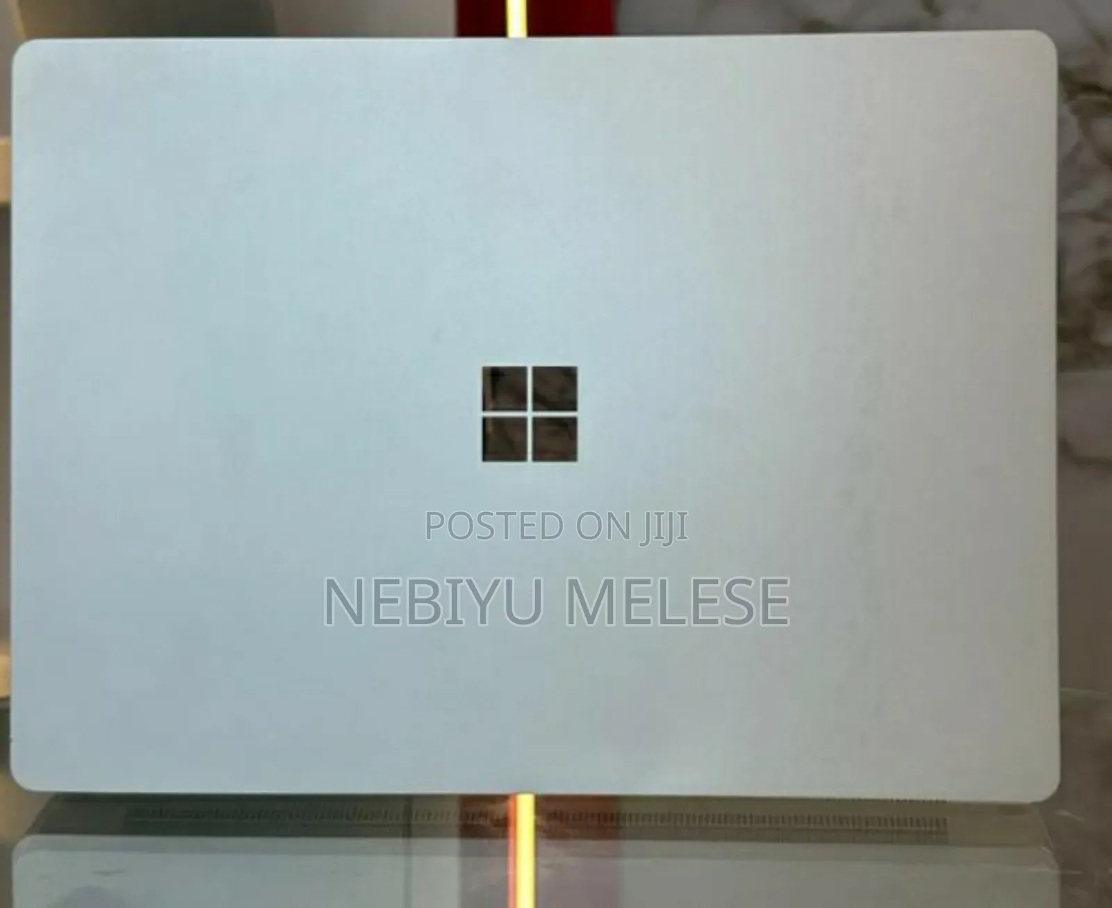 New Laptop Microsoft Surface 8GB Intel Core i5 SSD 256GB