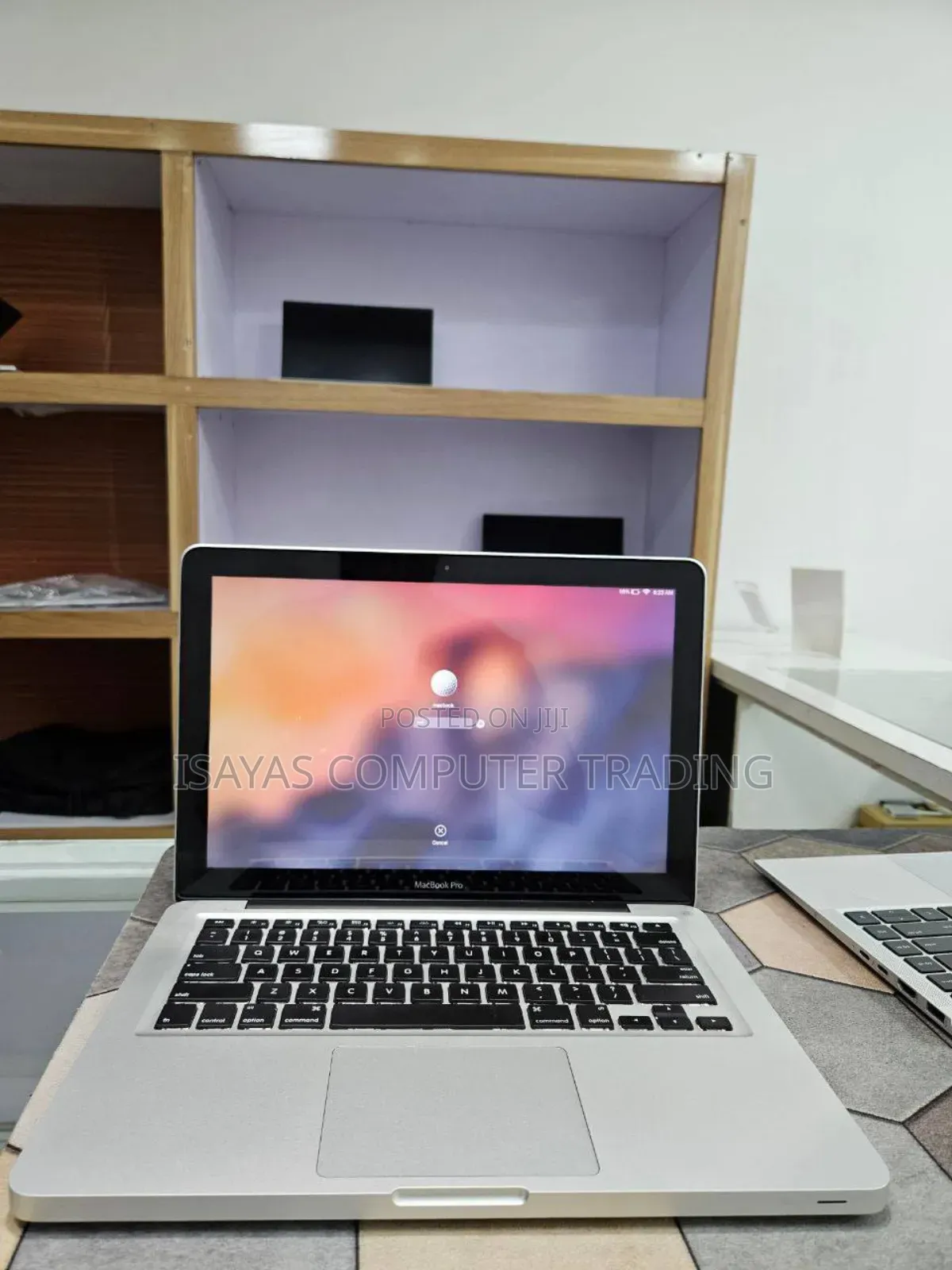 New Laptop Apple MacBook 2012 4GB Intel Core i5 HDD 500GB