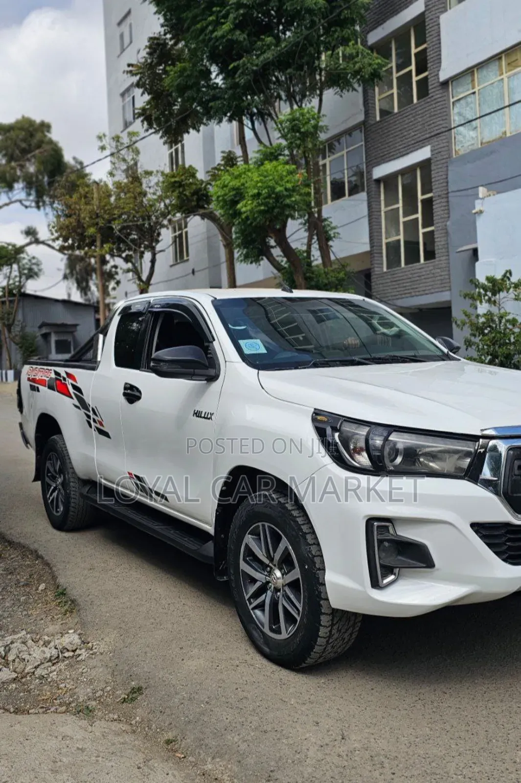 Toyota Hilux 2017 White