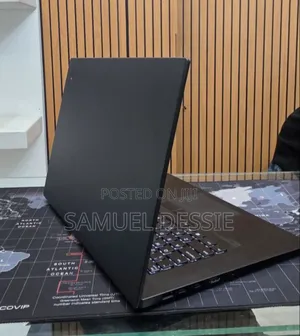 New Laptop Lenovo Thinkpad X1 Yoga 16GB Intel Core i9 SSD 512GB