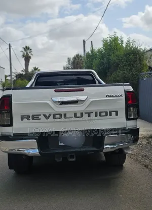 Toyota Hilux 2017 White