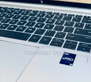 New Laptop HP EliteBook 840 G9 16GB Intel Core i7 SSD 512GB