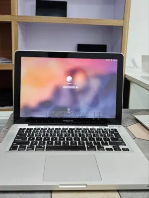 New Laptop Apple MacBook Pro 2012 4GB Intel Core i5 SSD 500GB