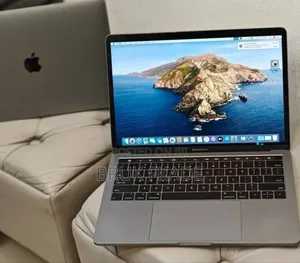 New Laptop Apple MacBook Pro 2019 16GB Intel Core i7 SSD 1T