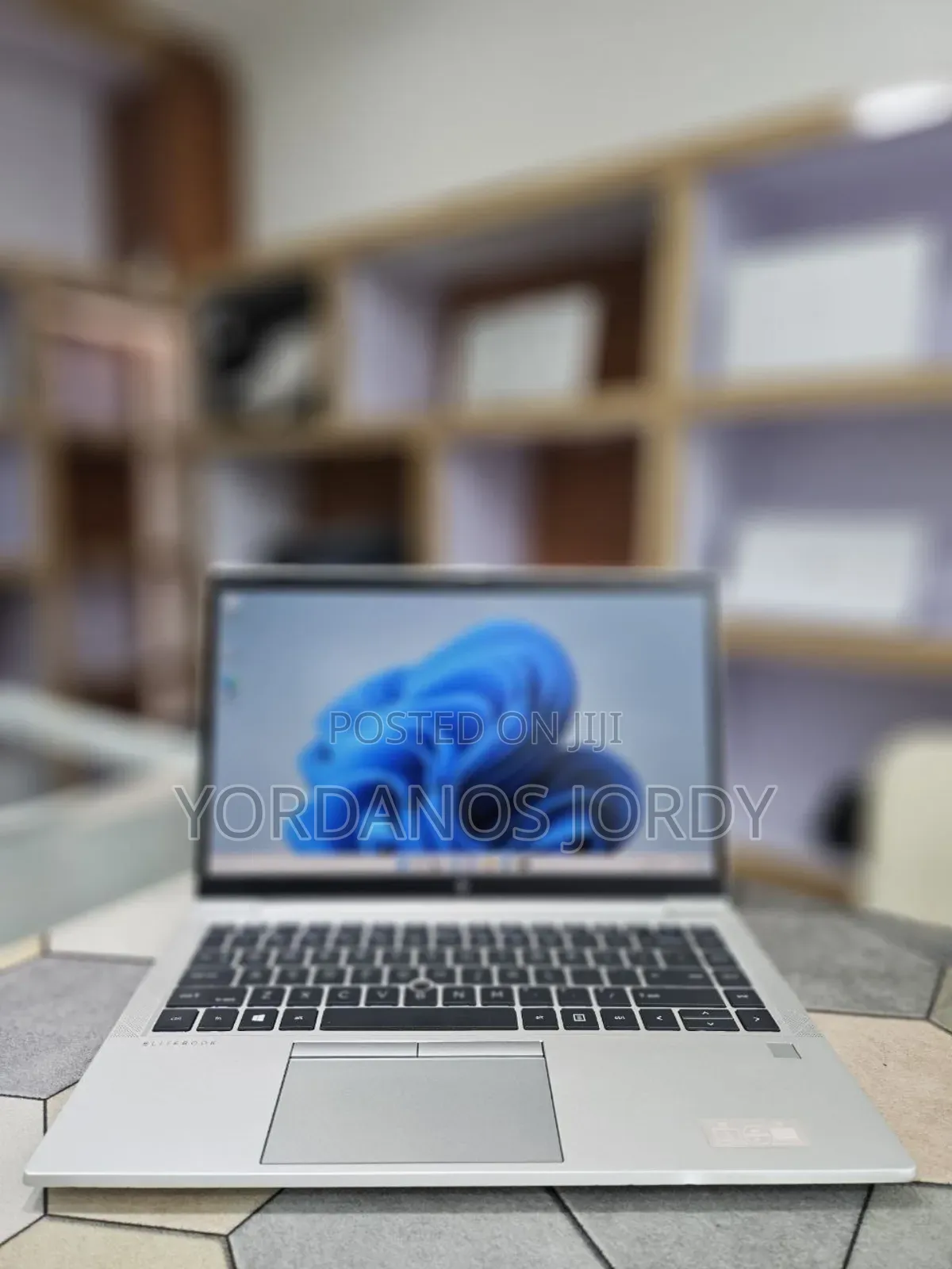 New Laptop HP EliteBook 840 G7 16GB Intel Core i7 SSD 512GB