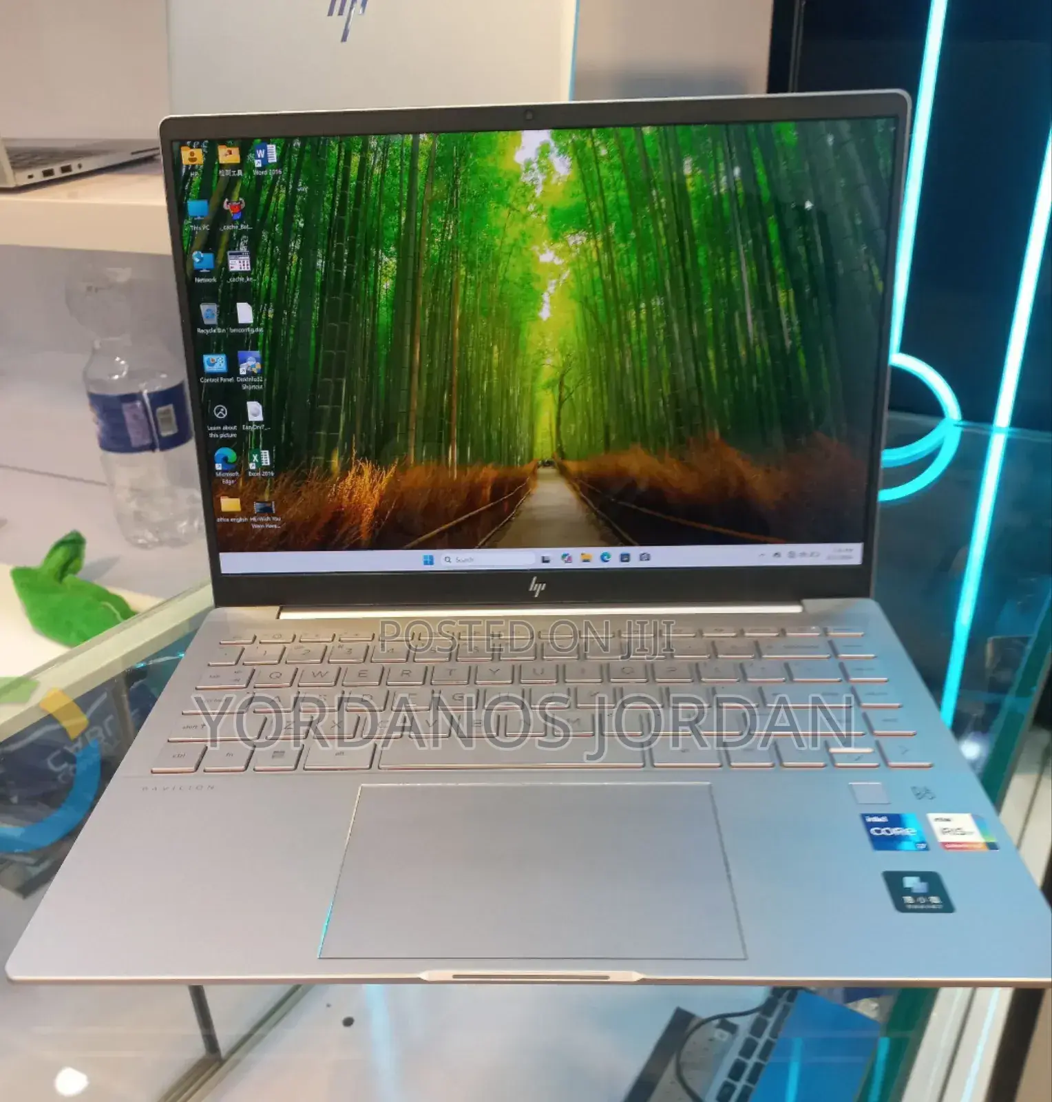 New Laptop HP Pavilion 14 16GB Intel Core i7 SSD 1T