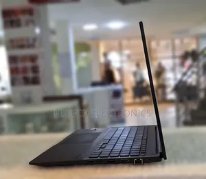 New Laptop Asus VivoBook 15 X505BA 16GB Intel Core i9 SSD 512GB