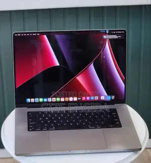 New Laptop Apple MacBook Pro M1 16GB Apple M1 Pro SSD 1T