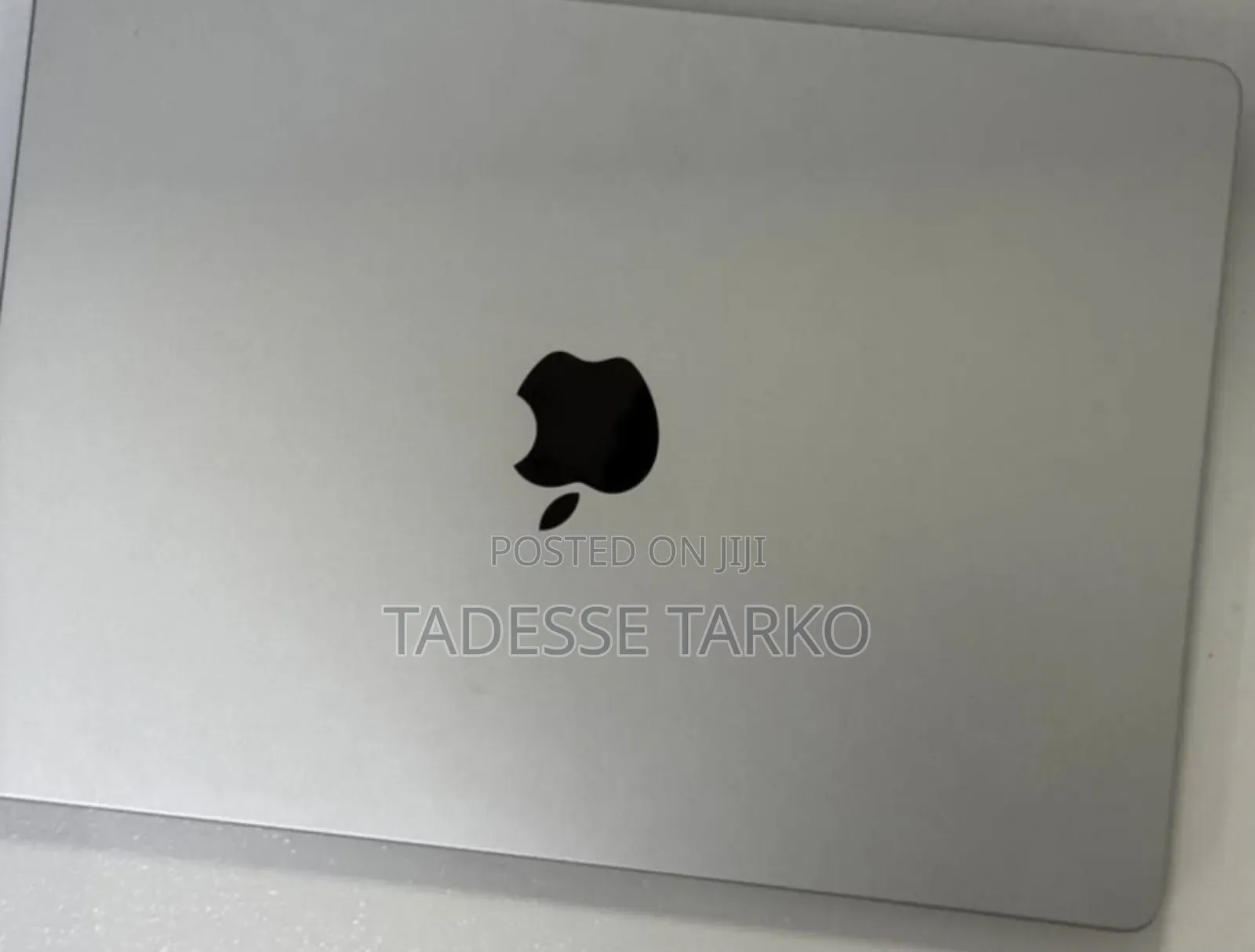 New Laptop Apple MacBook Pro 2023 M3 14-inch 36GB Apple M3 Pro SSD 1T