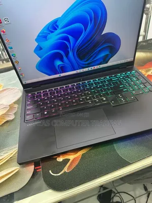 New Laptop Lenovo Legion 7 32GB Intel Core i9 SSD 1T