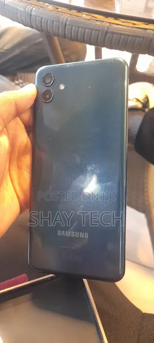 Samsung Galaxy A04 64 GB Black
