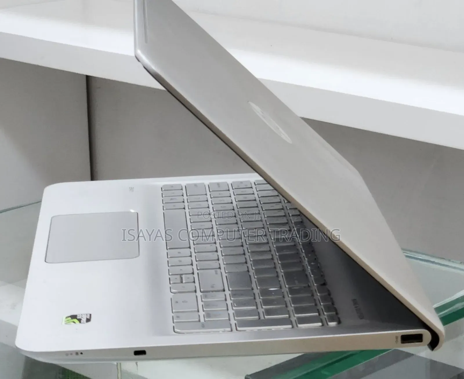 New Laptop HP Pavilion 15 8GB Intel Core i5 HDD+SSD 1T