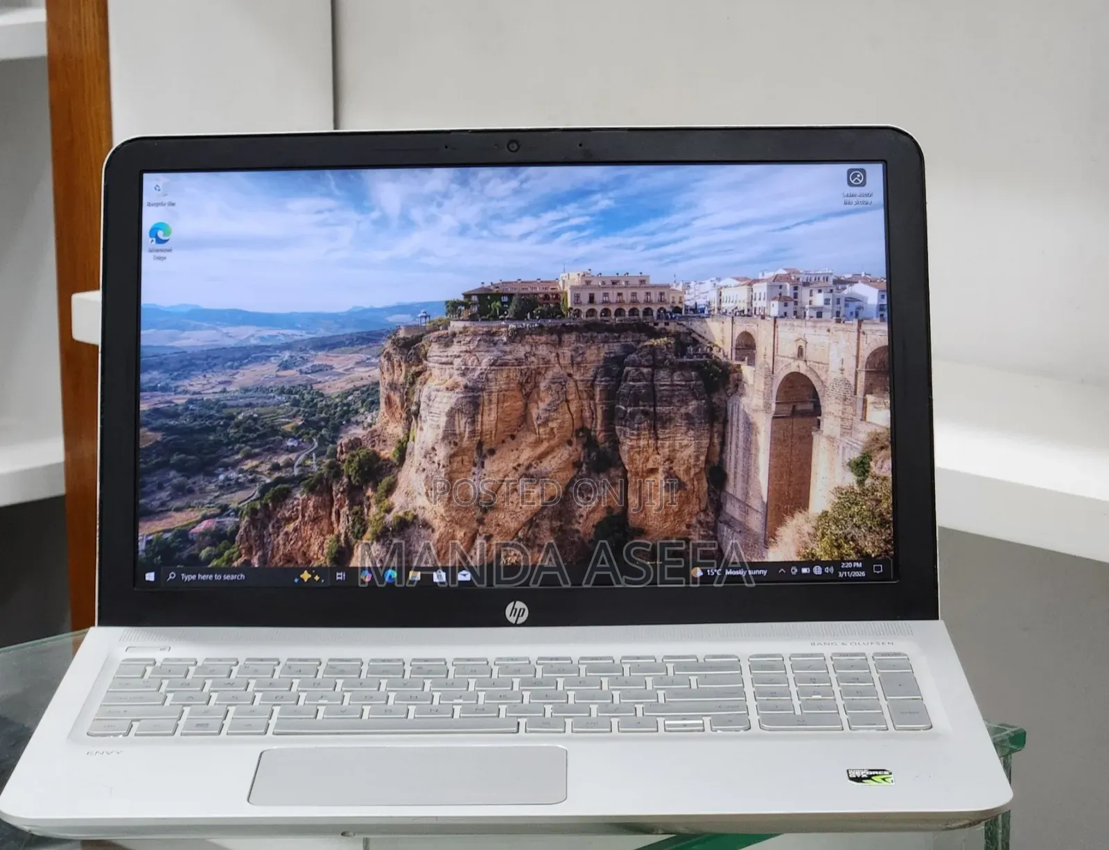 New Laptop HP Envy 15 8GB Intel Core i5 HDD+SSD 1T