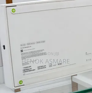 New Laptop Apple MacBook Pro 16GB Apple M4 SSD 256GB