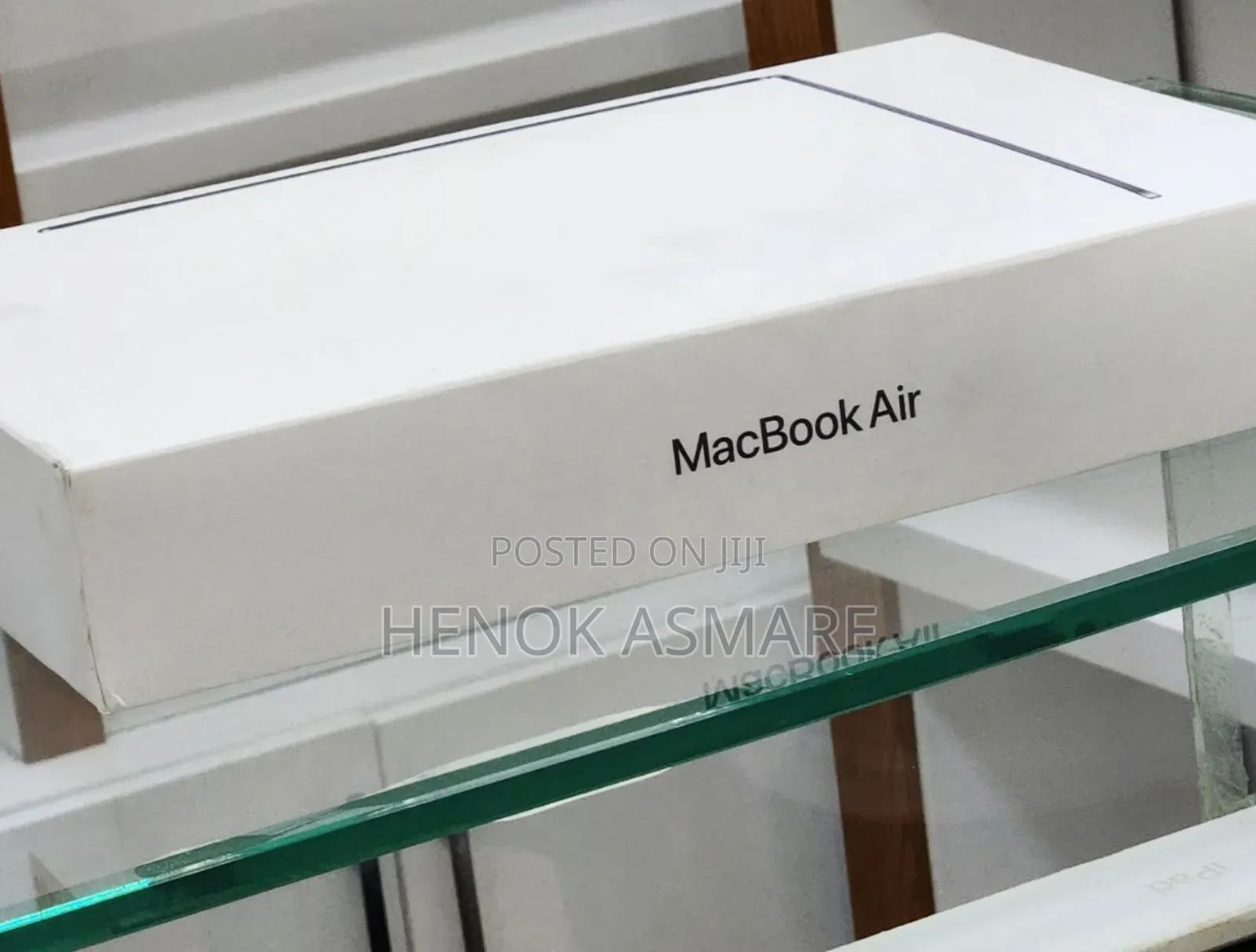 New Laptop Apple MacBook Pro 16GB Apple M4 SSD 256GB