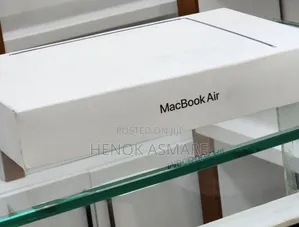 New Laptop Apple MacBook Pro 16GB Apple M4 SSD 256GB