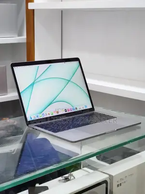 New Laptop Apple MacBook Pro 2019 16GB Intel Core i7 SSD 1T