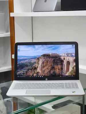 New Laptop HP Envy 15 8GB Intel Core i5 HDD+SSD 128GB