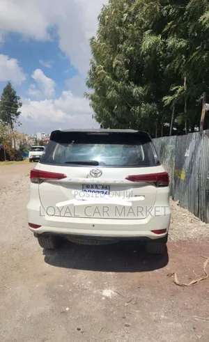 Toyota Fortuner 2020 White