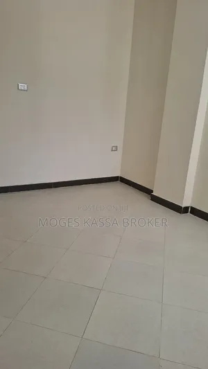 3bdrm Apartment in ሰሚት ፍየል ቤት, Yeka for sale